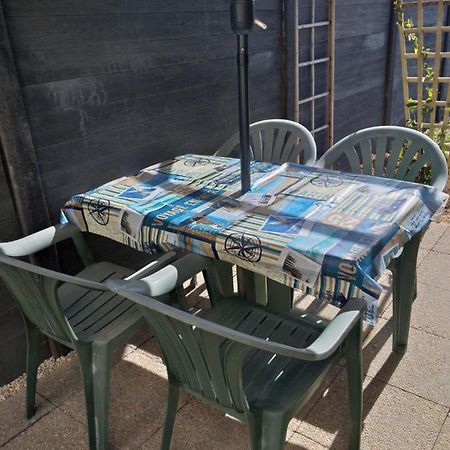 Charmant Logement Calme De 35 M2, Parking Gratuit Folligny Экстерьер фото